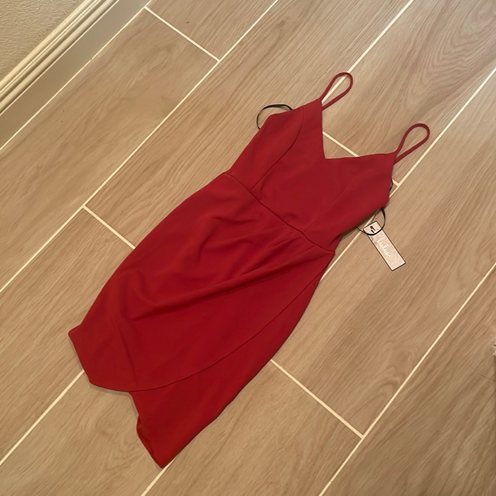 NWT Lulus red dress